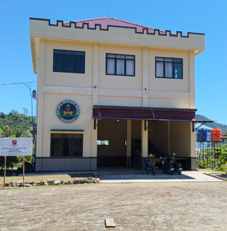 jibom brimob mamuju 3